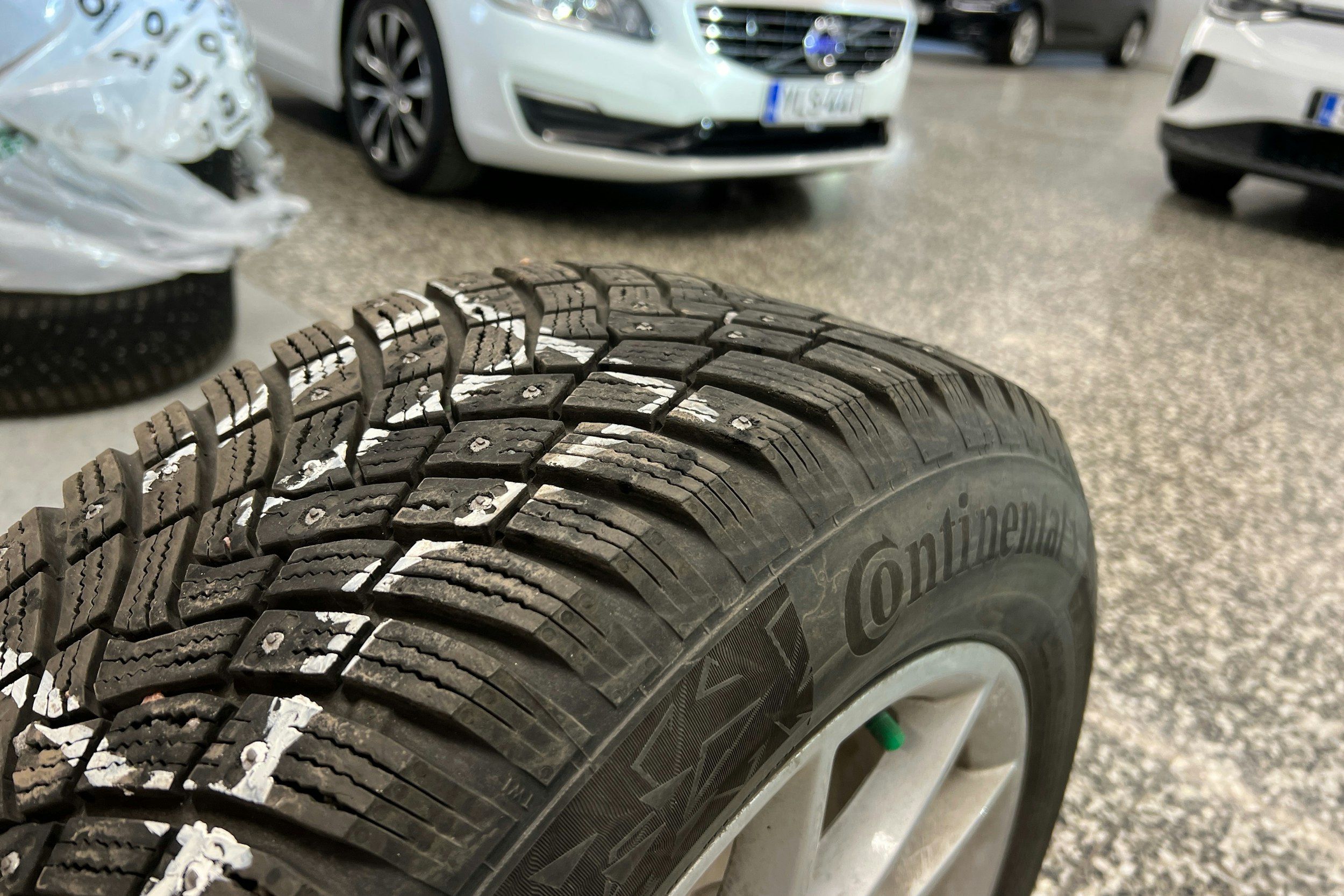 musta Audi A4 2021 kuva 24.