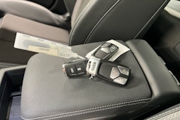 musta Audi A4 2021 kuva 25.