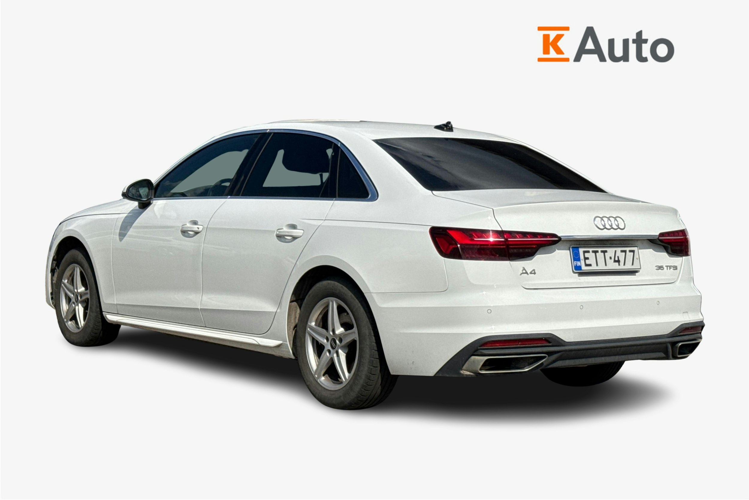 valkoinen Audi A4 2021 kuva 2.
