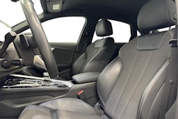 valkoinen Audi A4 2021 kuva 11.