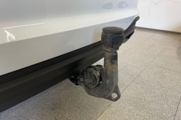 valkoinen Audi A4 2021 kuva 31.