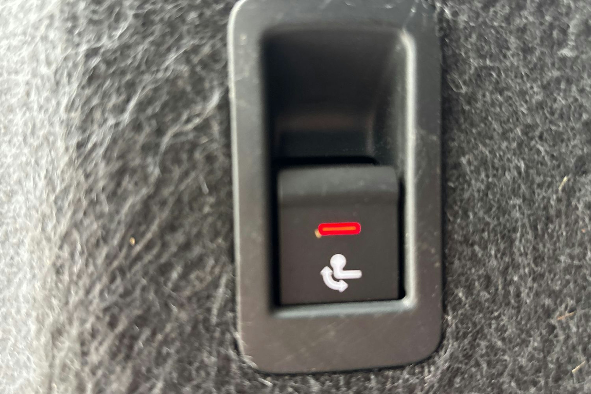 vihreä Audi A4 2021 kuva 13.