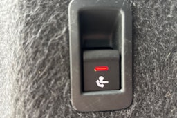 vihreä Audi A4 2021 kuva 13.