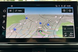 vihreä Audi A4 2021 kuva 22.