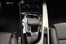 vihreä Audi A4 2021 kuva 25.