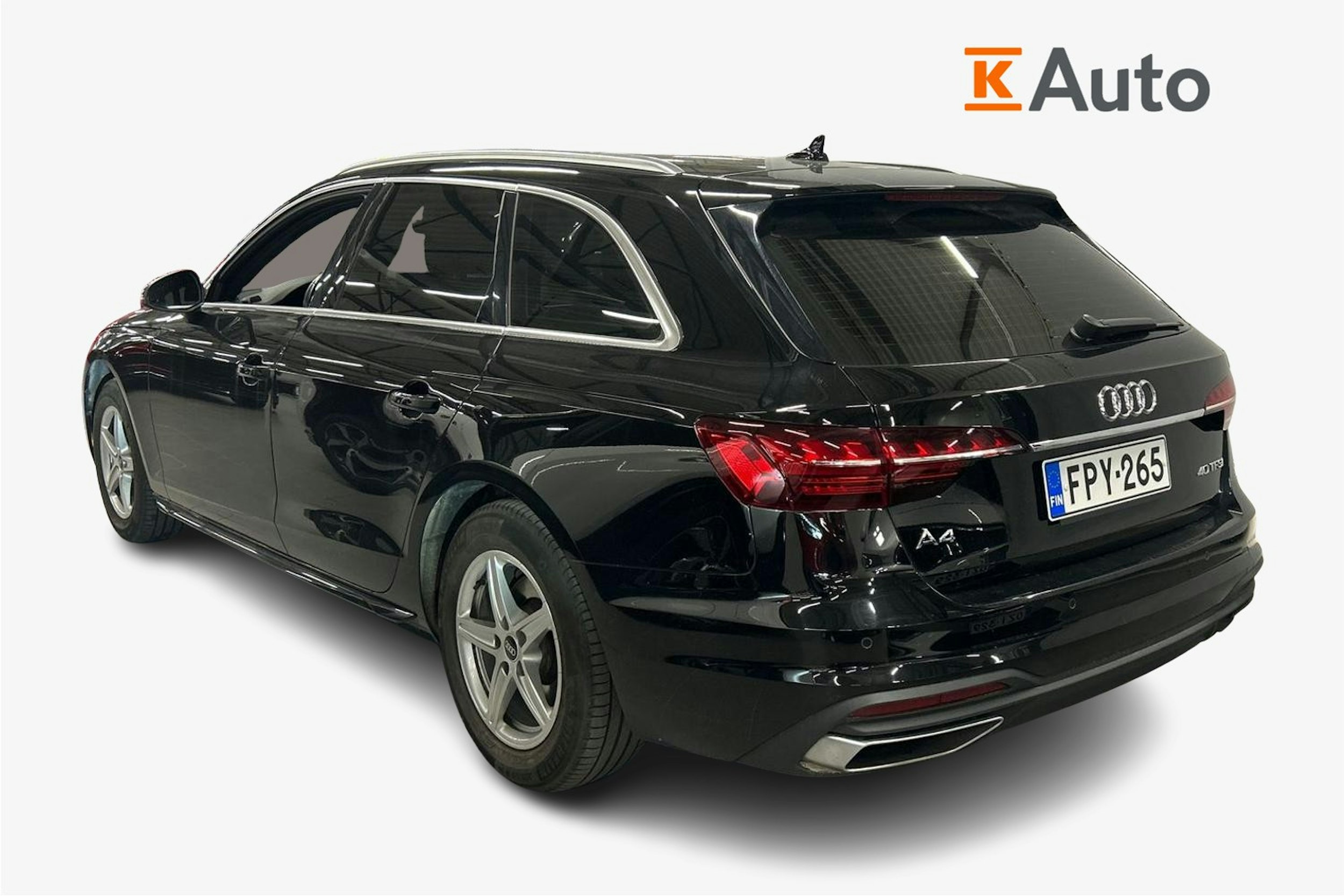 musta Audi A4 2021 kuva 2.