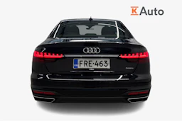 musta Audi A4 2021 kuva 3.