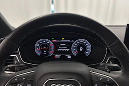 musta Audi A4 2021 kuva 11.