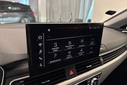 valkoinen Audi A4 2021 kuva 29.