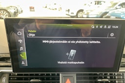 musta Audi A4 2021 kuva 25.
