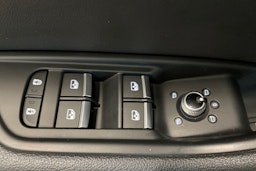 musta Audi A4 2021 kuva 32.