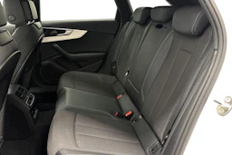 valkoinen Audi A4 2021 kuva 8.