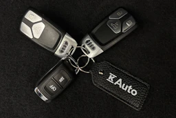 valkoinen Audi A4 2021 kuva 29.
