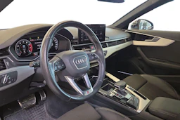 Musta Audi A4 2021 kuva 3.