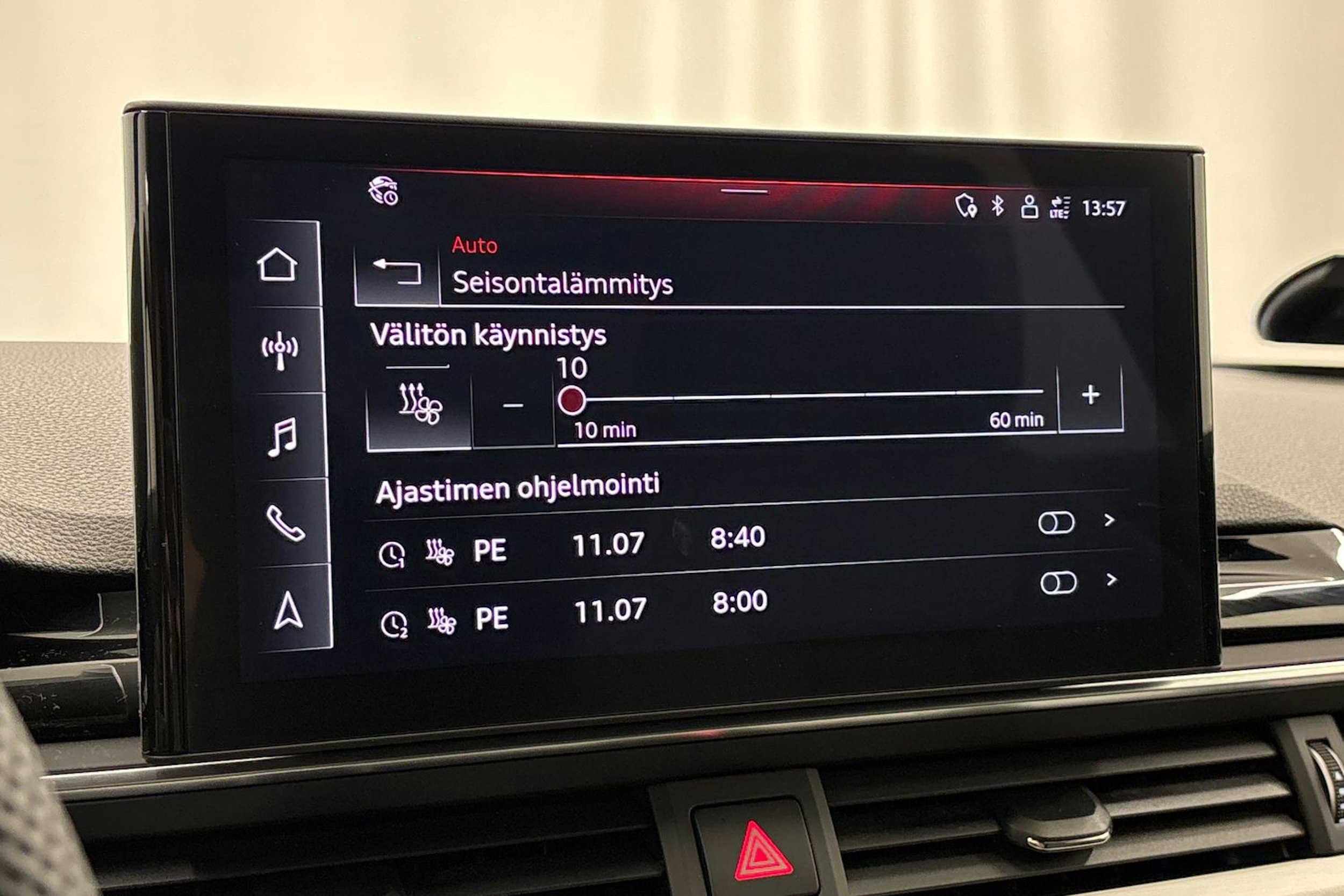 met. valkoinen Audi A4 2021 kuva 21.
