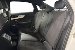 Valkoinen Audi A4 2021 kuva 11.