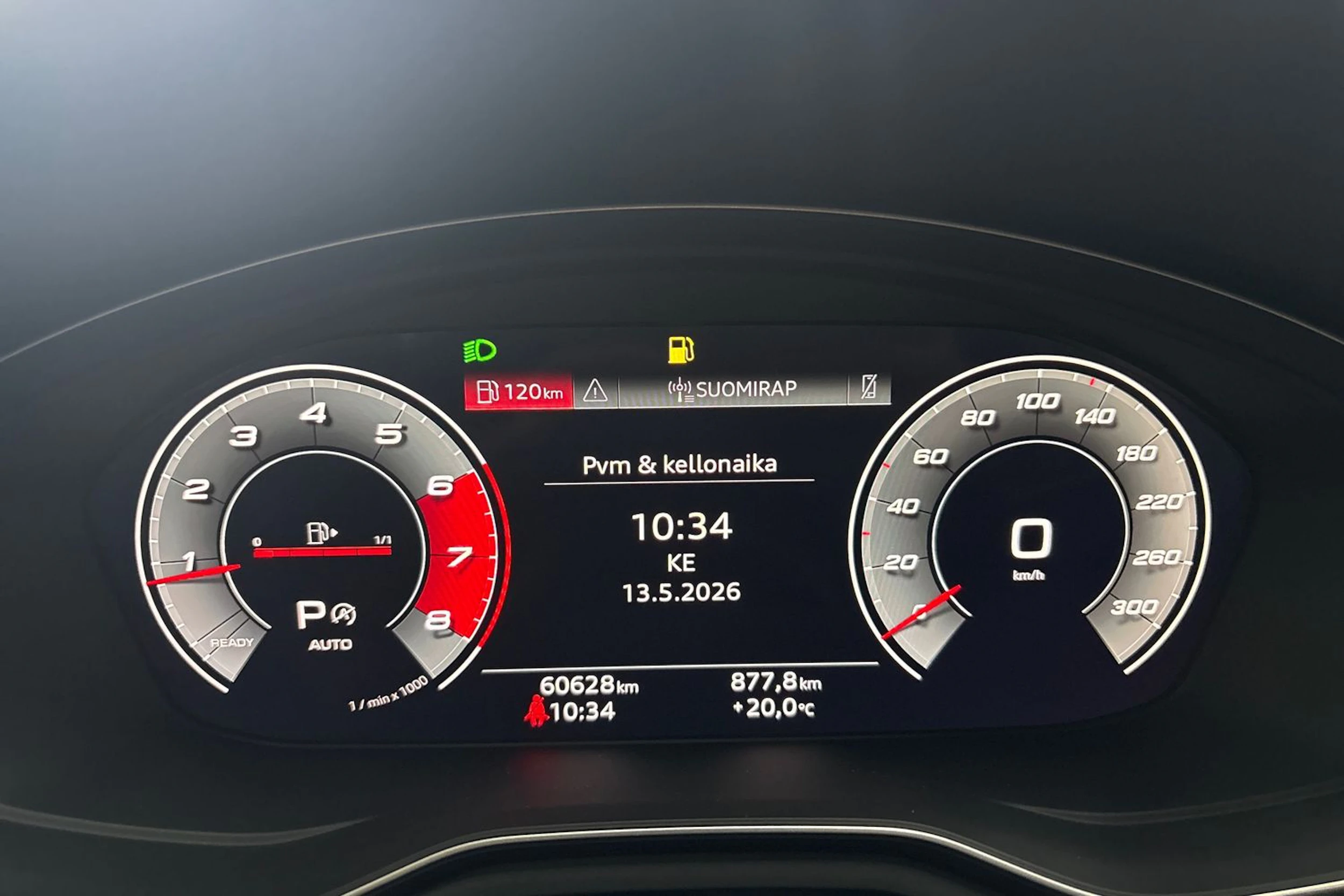 Valkoinen Audi A4 2021 kuva 16.
