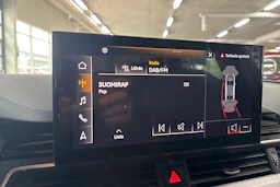 Valkoinen Audi A4 2021 kuva 20.
