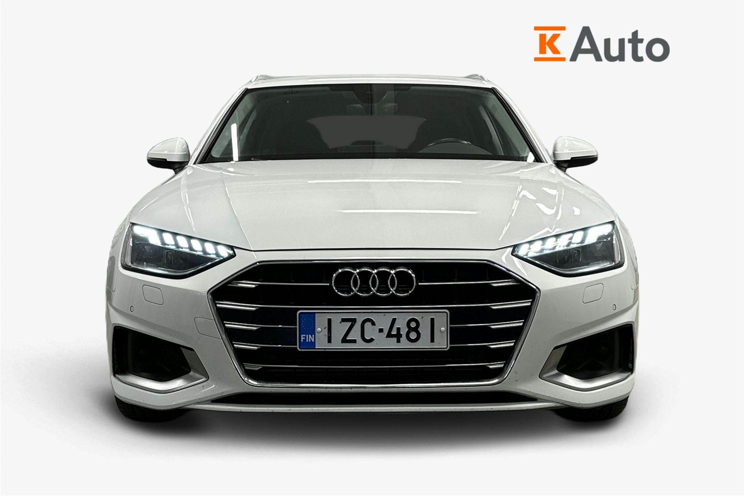 valkoinen Audi A4 2021 kuva 5.