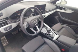 valkoinen Audi A4 2021 kuva 3.