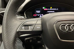 valkoinen Audi A4 2021 kuva 24.