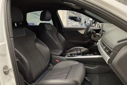 valkoinen Audi A4 2021 kuva 28.