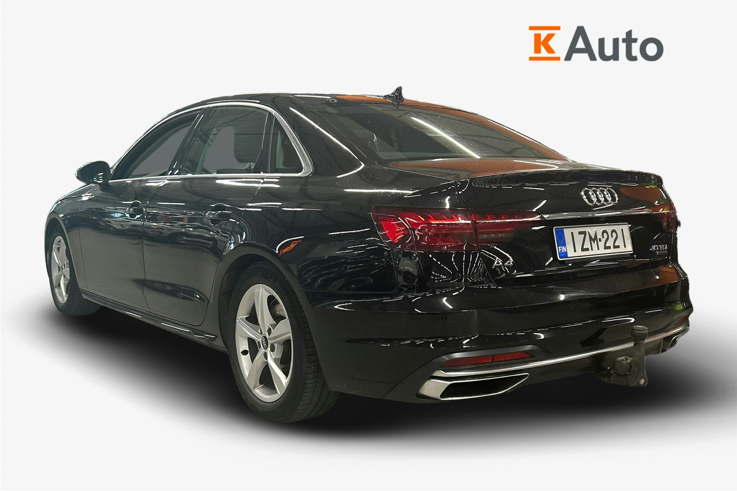 musta Audi A4 2021 kuva 2.