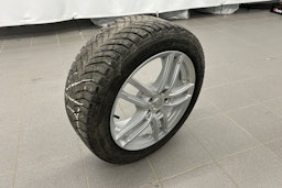 musta Audi A4 2021 kuva 15.
