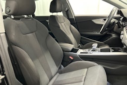 musta Audi A4 2021 kuva 17.