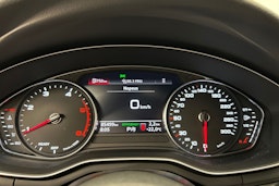 musta Audi A4 2021 kuva 18.
