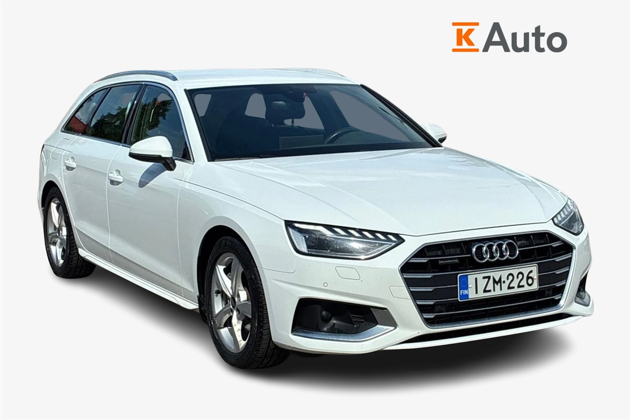 valkoinen Audi A4 2021 kuva 1.