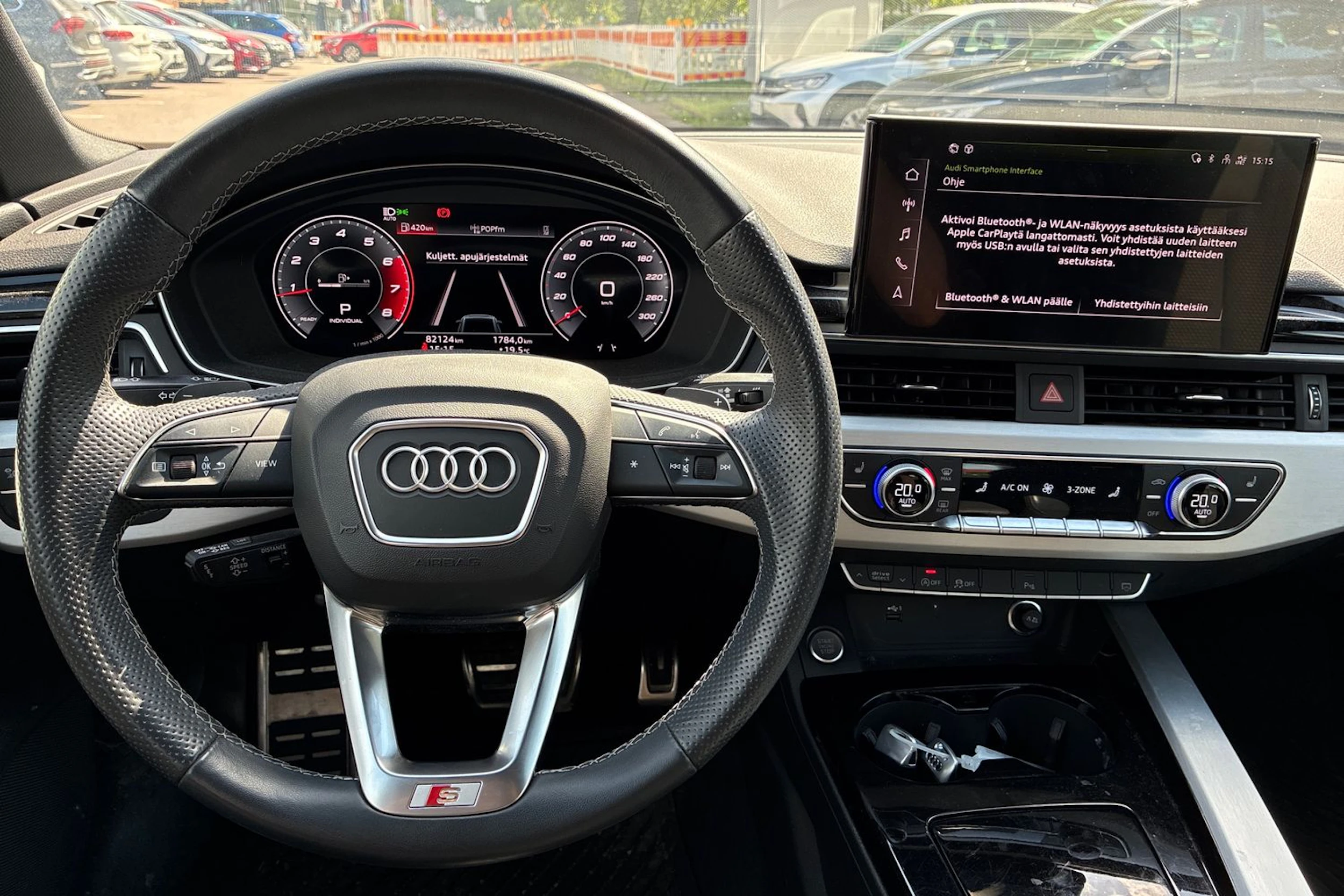 valkoinen Audi A4 2021 kuva 5.
