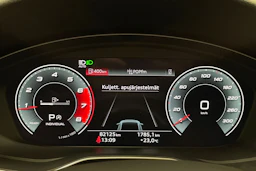 valkoinen Audi A4 2021 kuva 14.