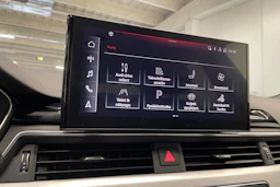 valkoinen Audi A4 2021 kuva 19.