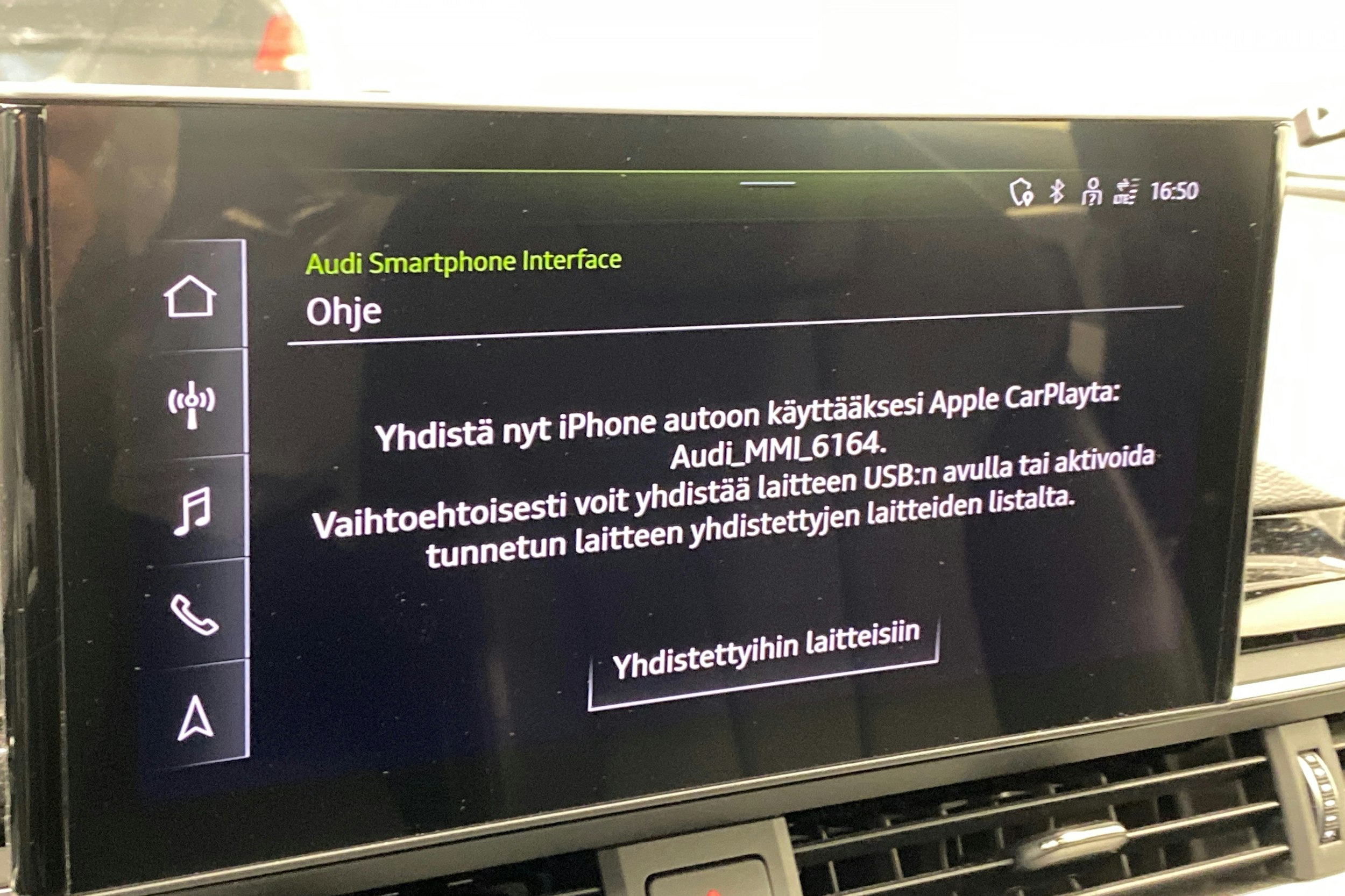 valkoinen Audi A4 2021 kuva 17.