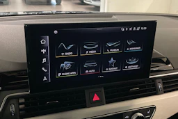 Musta Audi A4 2021 kuva 20.