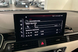 Musta Audi A4 2021 kuva 22.