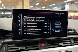 musta Audi A4 2021 kuva 21.