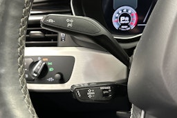 musta Audi A4 2021 kuva 25.