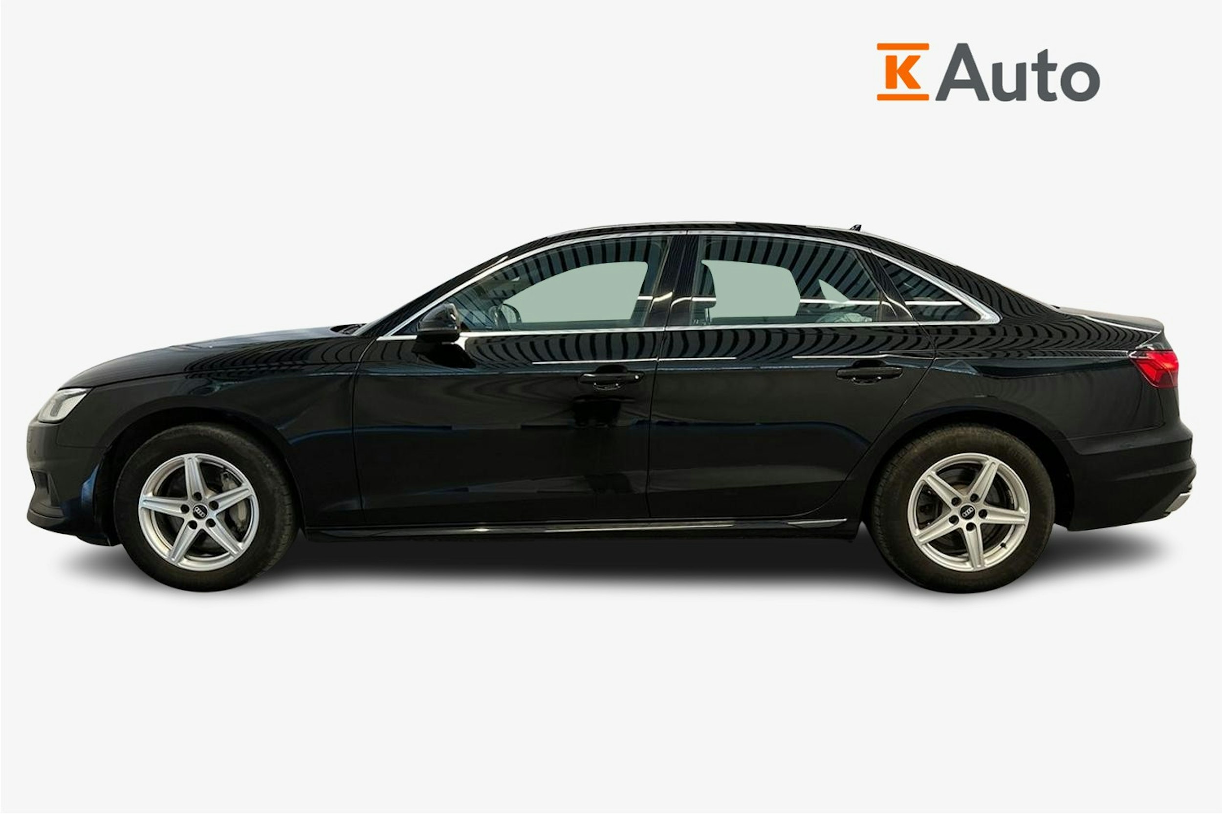 musta Audi A4 2021 kuva 6.