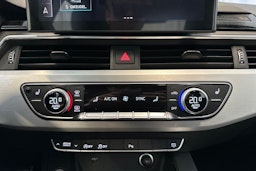 musta Audi A4 2021 kuva 27.