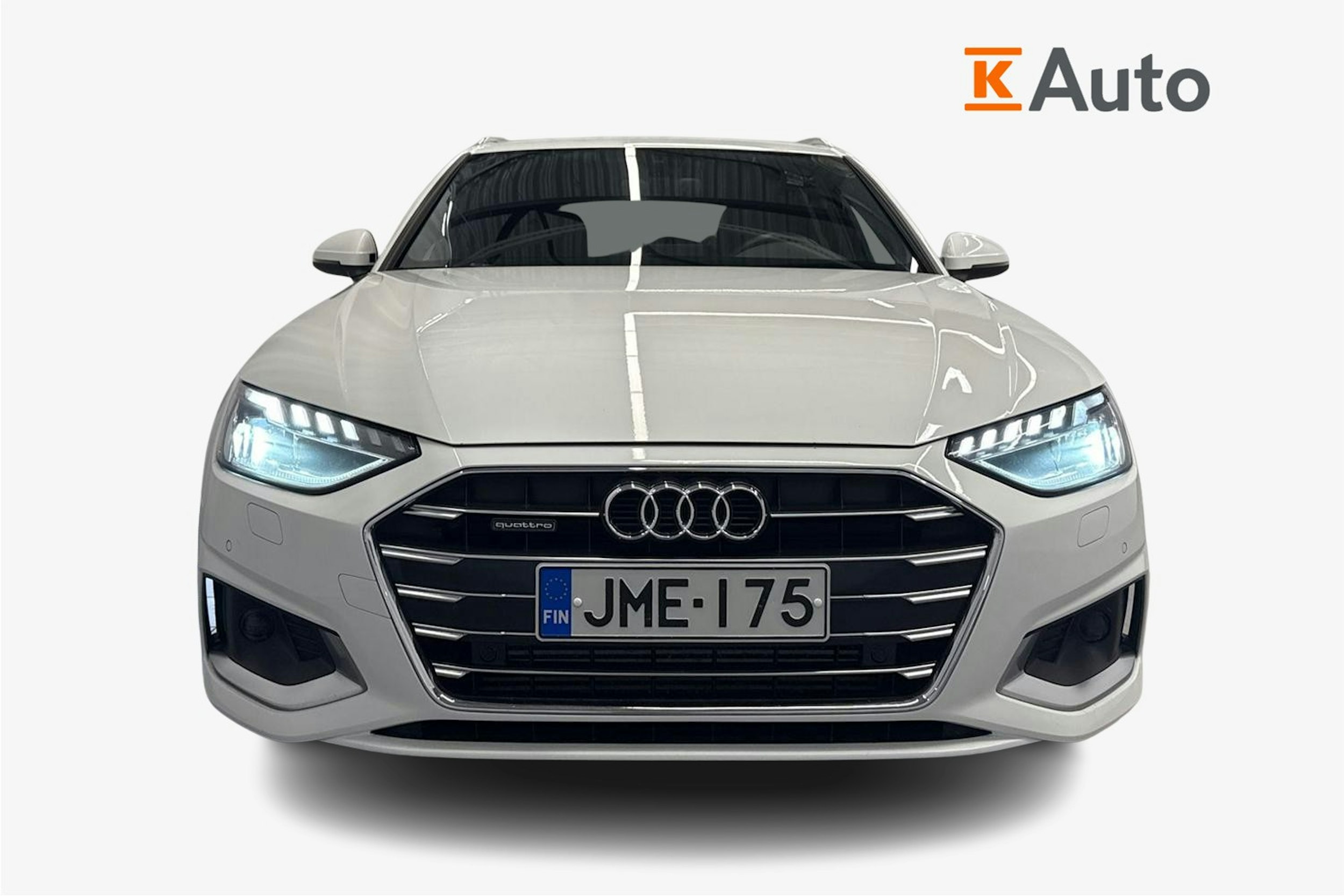 valkoinen Audi A4 2021 kuva 5.