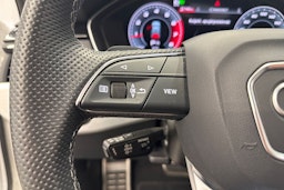 valkoinen Audi A4 2021 kuva 22.