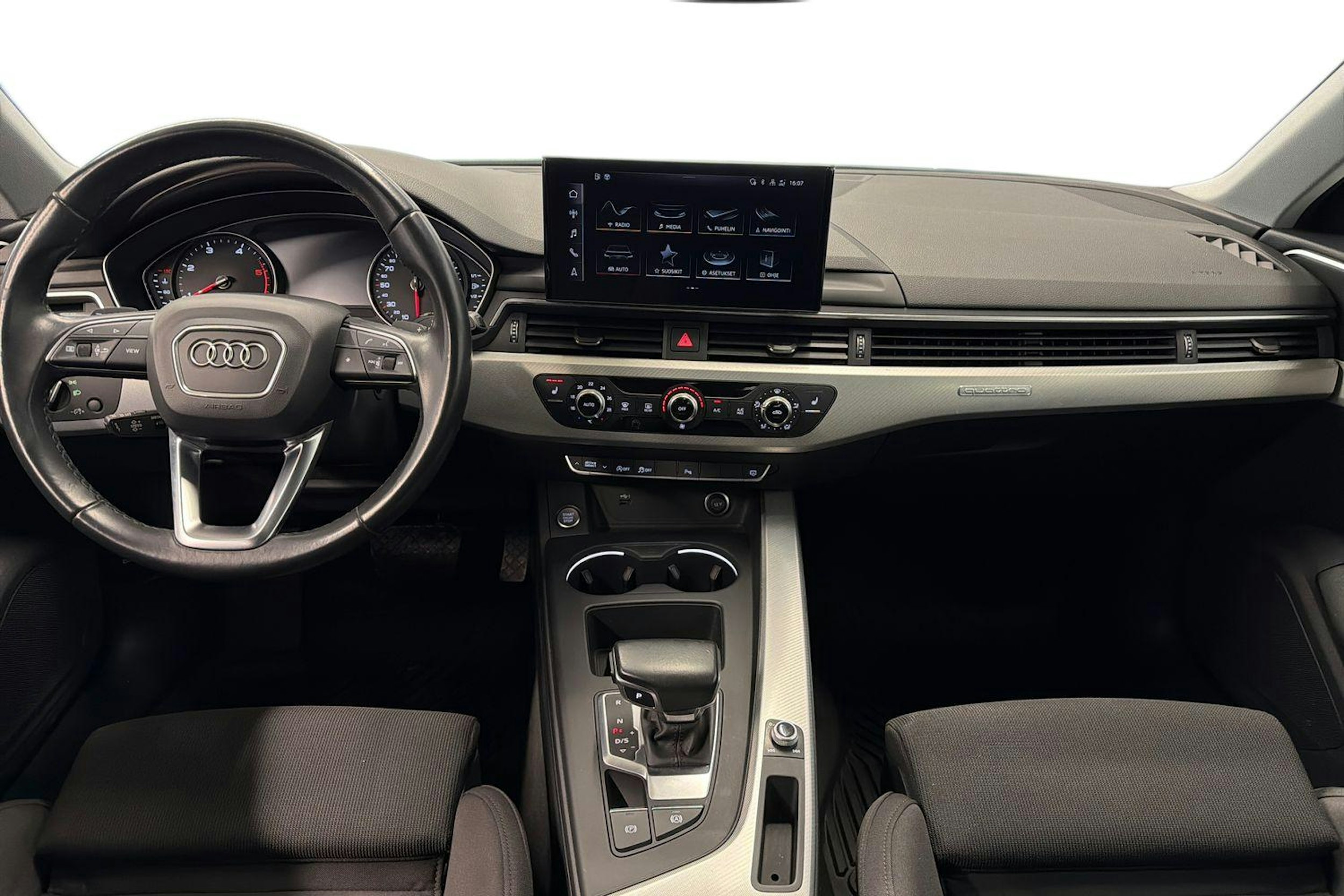 ruskea (beige) Audi A4 2021 kuva 9.