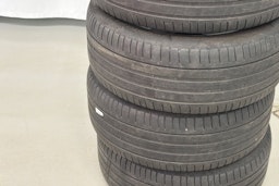 ruskea (beige) Audi A4 2021 kuva 27.