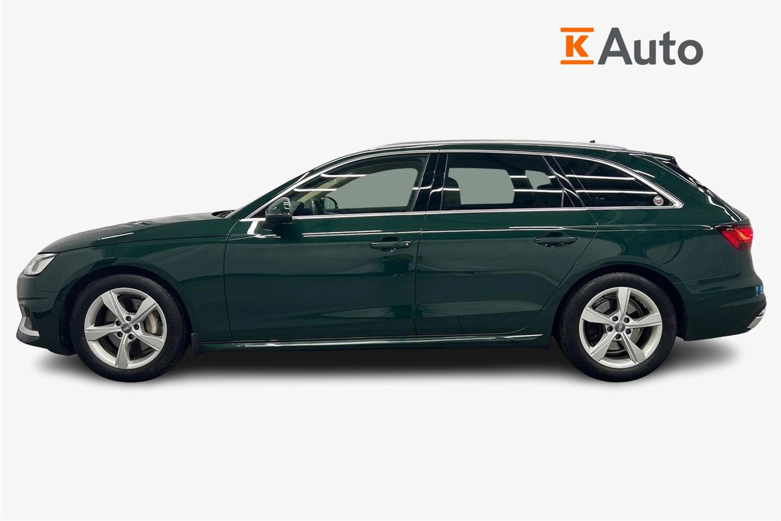 vihreä Audi A4 2021 kuva 5.