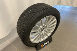 vihreä Audi A4 2021 kuva 16.