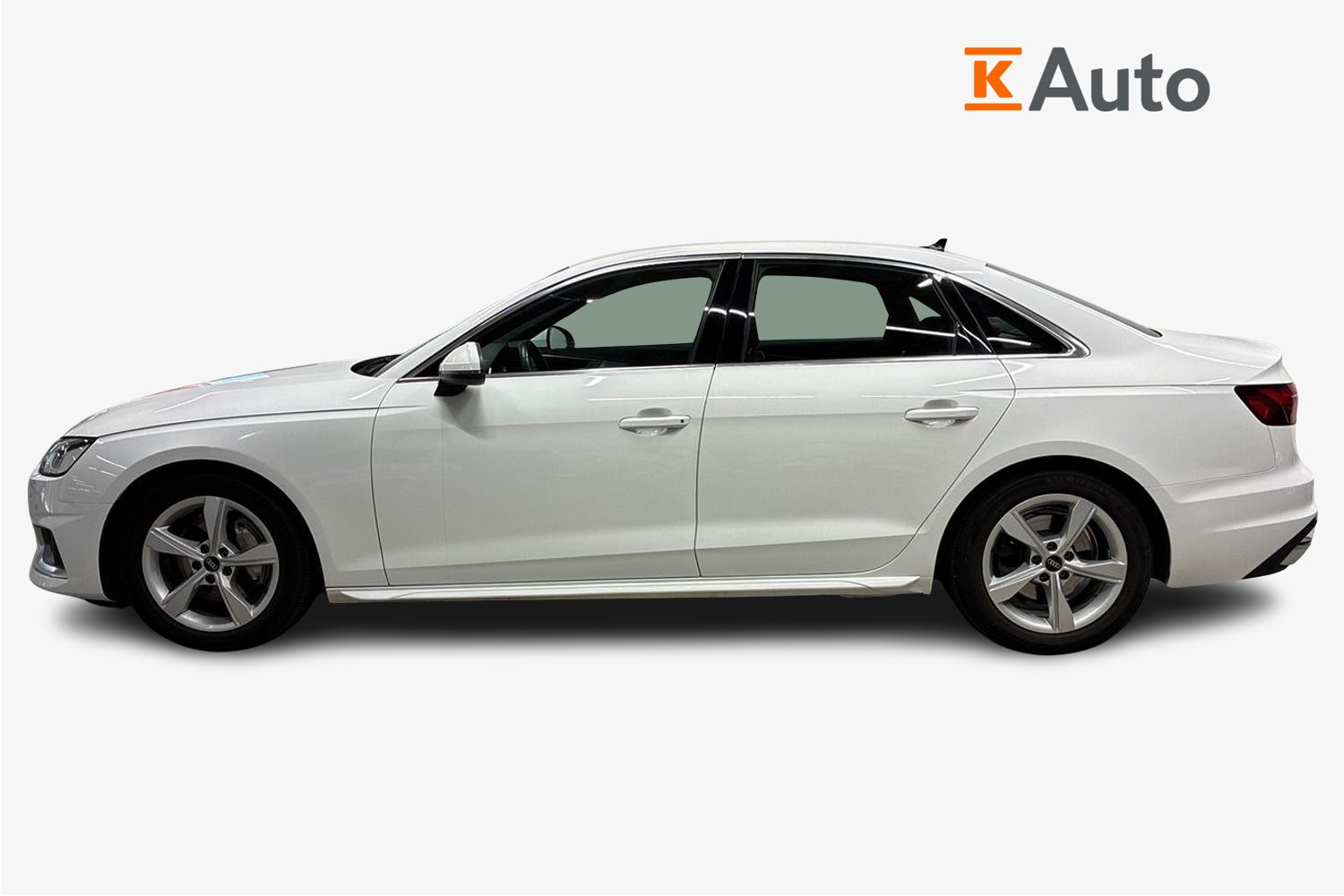 Audi A4 2021, kuva 5/27