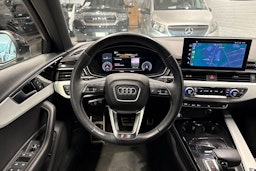 musta Audi A4 2021 kuva 14.