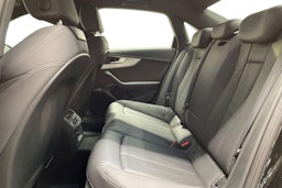 musta Audi A4 2021 kuva 8.